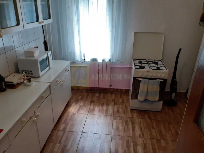 Vanzare apartament 3 Camere, in zona Nerva Traian